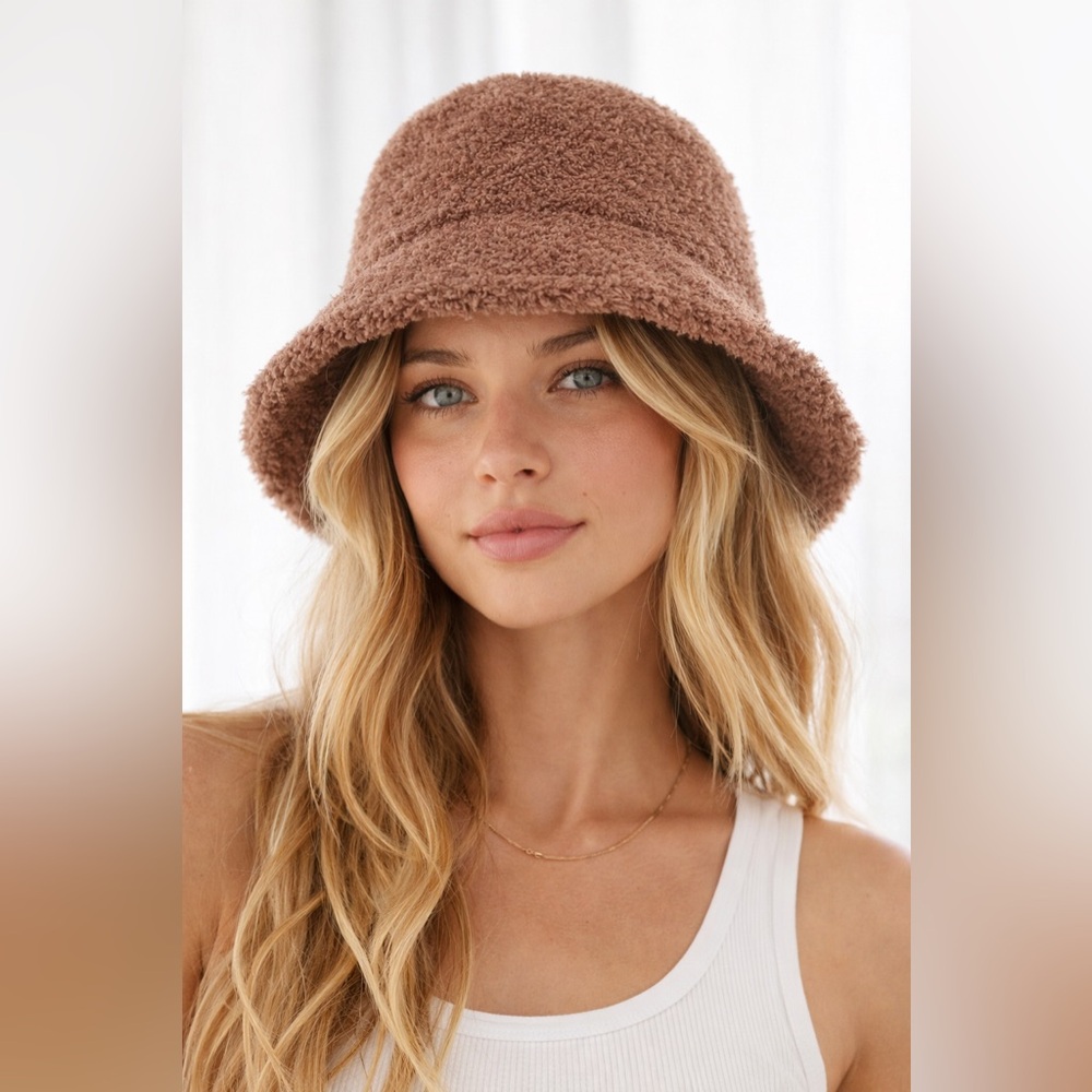 Fluffy Dusty Rose Teddy Bucket Hat – Cozy Fuzzy Winter Fall Street Style